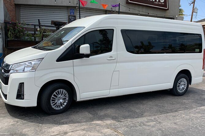 Airport transfers and all - Where the pickup works: outside the airport, awning 10, your name sign