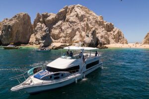 All Inclusive HUGE 75ft Yacht Up to 50 Guests Early Bird Promo - All-inclusive on the water: chef, mixologist, and the food rhythm