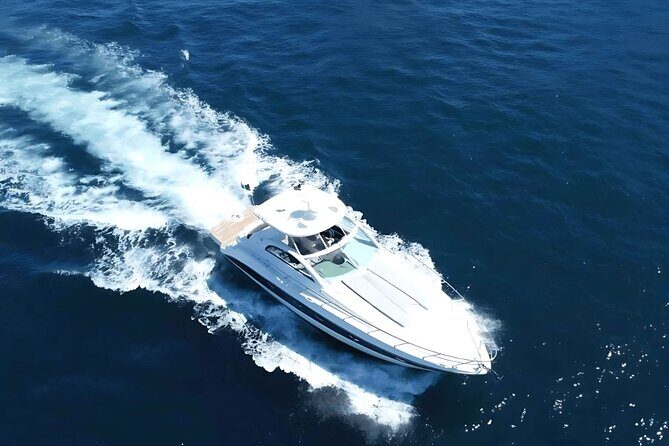 Cabo Luxury Yacht Charter – Private Crew & Snorkeling Adventure - The 2-hour plan: how the cruise keeps moving