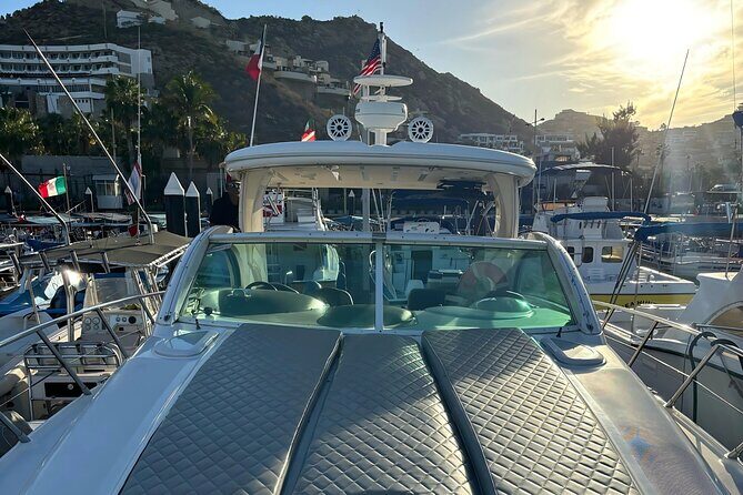 Cabo Luxury Yacht Charter – Private Crew & Snorkeling Adventure - Mobile ticket and English service: staying organized