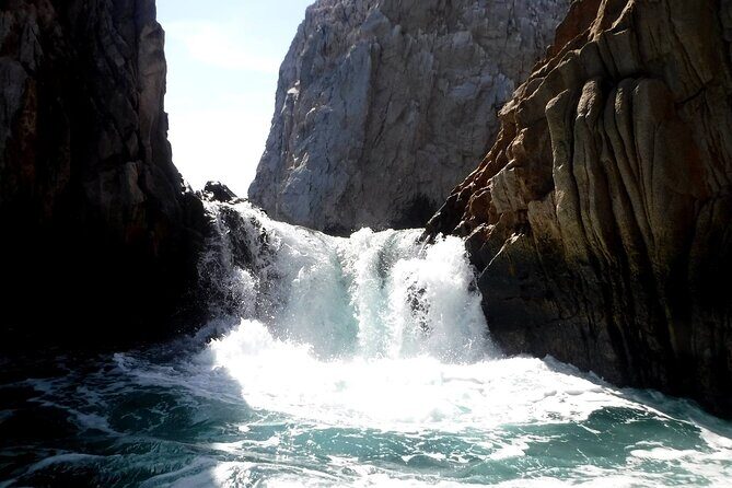 Cabo San Lucas City Tour And Arch Glass Bottom Boat Ride - The El Arco Arch Ride: What the Glass-Bottom Experience Really Feels Like