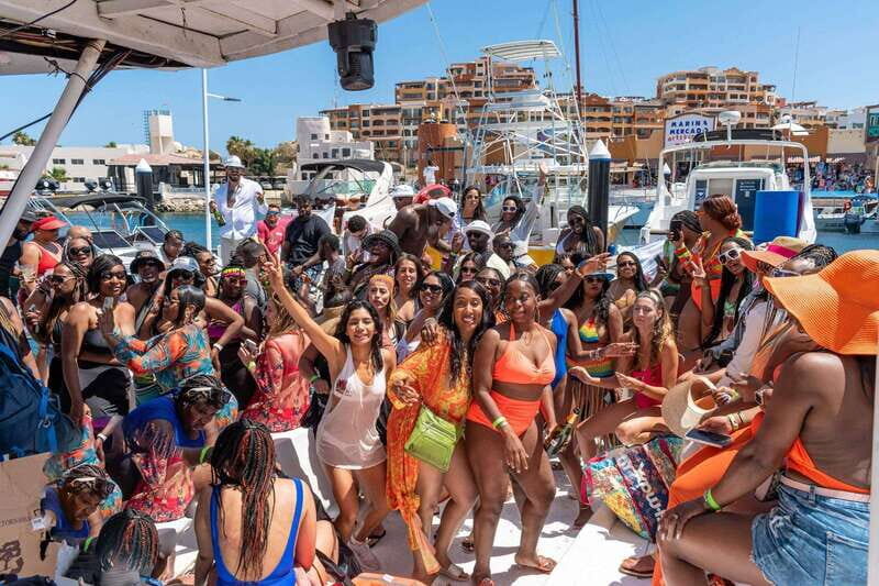 Cabo San Lucas: Hip Hop Boat Party with Unlimited Drinks - Boarding the boat: live DJ energy from the start