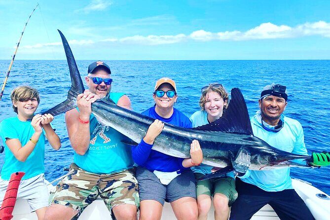 Kellyfish Cabo Sportfishing (Our bigger boat!) - The Arch of Cabo San Lucas: Why That First Stop Is So Often the Game Plan