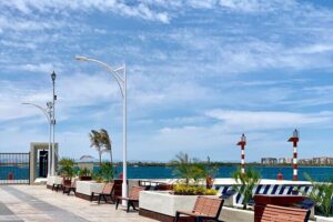 La Paz Tour, Historical City, Beach, Colonial and Beautiful scenery on the way! - La Paz in Three Hours: Malecon, Shopping Time, and Nuestra Señora del Pilar