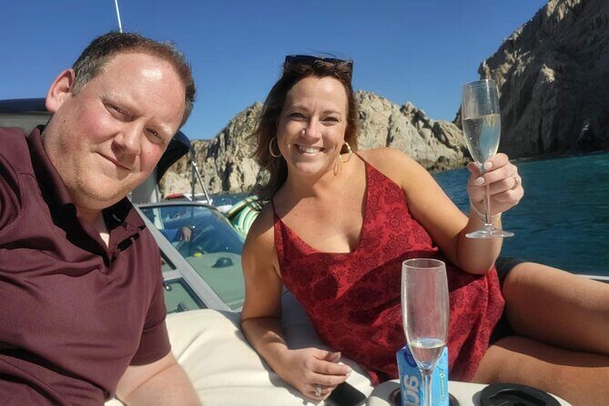 Private Airport Transportation in Cabo San Lucas - Finding Your Driver at SJD: Umbrella Numbers That Actually Work