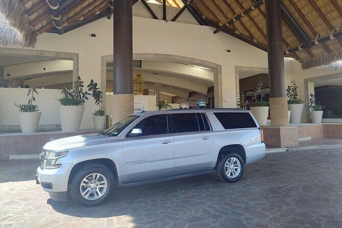 Private Airport Trip to Cabo San Lucas Hotels RT - The $30 USD store stop: useful, but not free