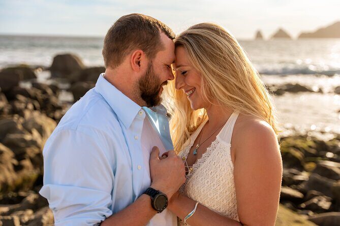 Private Photoshoot Session in Cabo - Meeting point at Playa Monumentos: arriving without the scramble