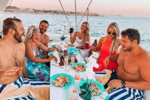 Private Yacht Cruise 4 Hour- Snorkeling & Paddle Boarding - Getting On Board at Book Now Adventures (and why the meeting point matters)