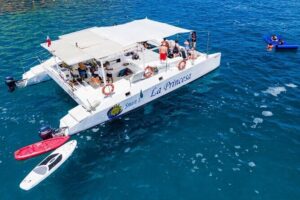 Snorkeling Catamaran Tour at Santa Maria Bay - Santa Maria Bay snorkeling: what to expect in the water