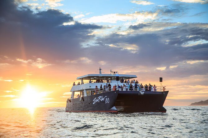 Sunset Dinner Cruise in Cabo San Lucas - Stop 3: Pedregal de Cabo San Lucas—villas, cliffs, and the Pacific-facing angle